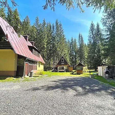Hotel The Foresta Jasna Mountain Cabin 3*