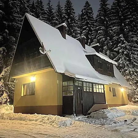 The Foresta Jasna Mountain Cabin Liptovský Mikuláš